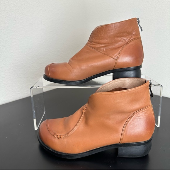 Rare HUMAND Ankle Boot Back Zip Rounded Block Heel Tan Brown Leather Woman 7.5 - Picture 5 of 11